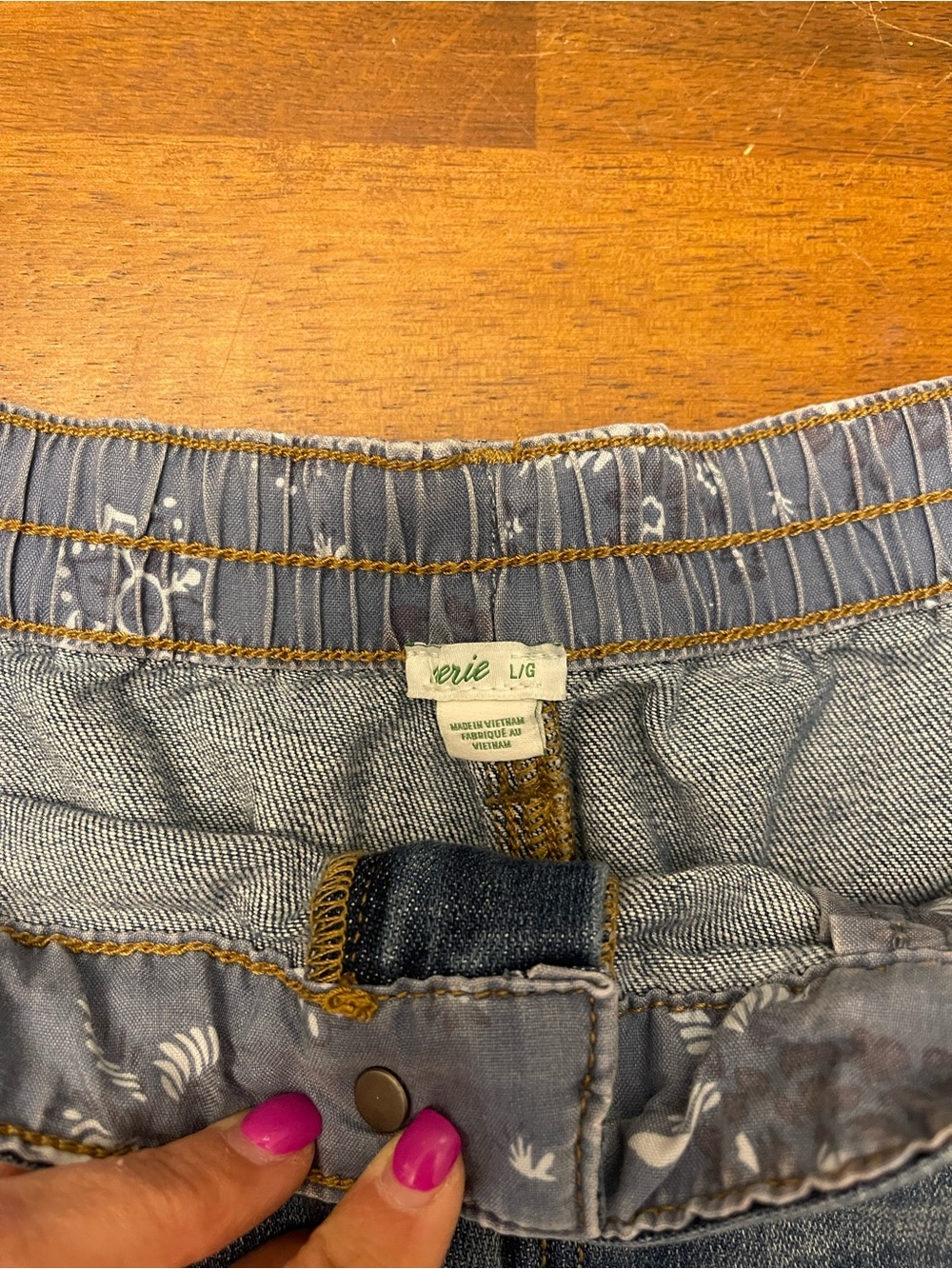 aerie Distressed Denim Jean Shorts - Blue - Picture 3 of 3